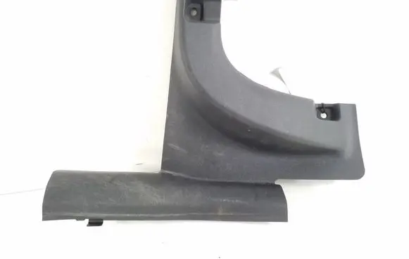 Hyundai Kona I Rear sill trim cover 85875K4000
