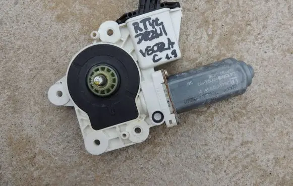 Opel Vectra C Rear door window regulator motor 991324102 106365104 19025639