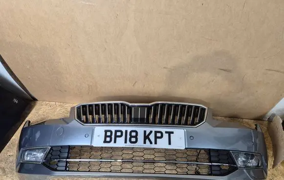 Skoda Superb B8 (3V) Front bumper