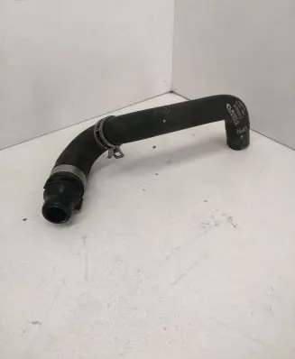 Volvo XC90 Engine coolant pipe/hose 31465024