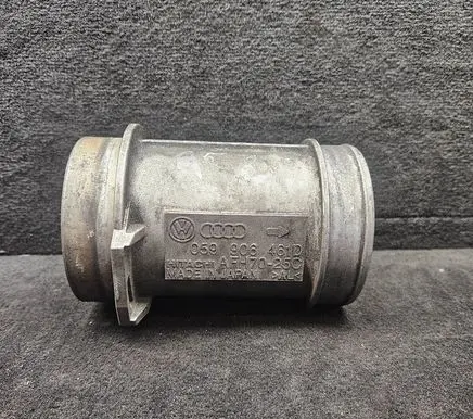 Audi A4 S4 B6 8E 8H Mass air flow meter 059906461D