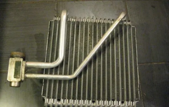 Air conditioning (A/C) radiator (interior)