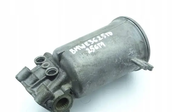 BMW 3 E36 Oil filter mounting bracket 2243259