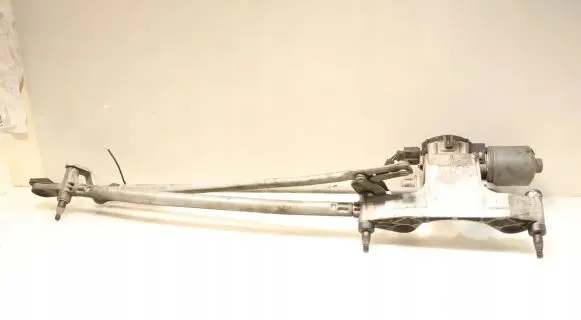 Front wiper linkage and motor