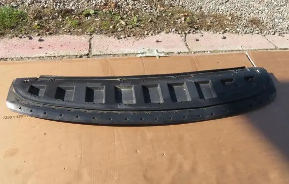 Seat Toledo IV (NH) Front bumper skid plate/under tray 