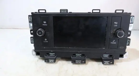 Radio/GPS head unit trim