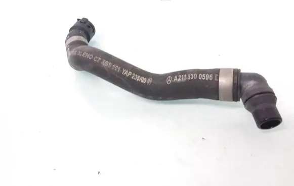 Mercedes-Benz E W211 Engine coolant pipe/hose A2118300596