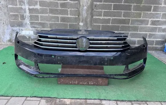 Volkswagen PASSAT B8 Front bumper 3G0807221