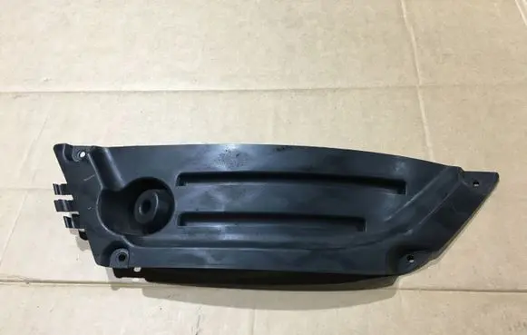 Mercedes-Benz CLS C218 X218 Front bumper corner part panel trim A2188850123