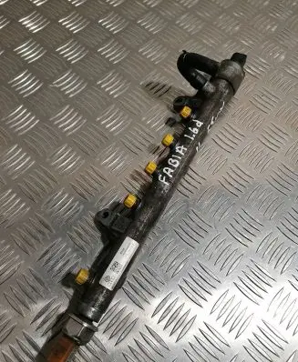 Skoda Fabia Mk2 (5J) Fuel main line pipe 03L130089B