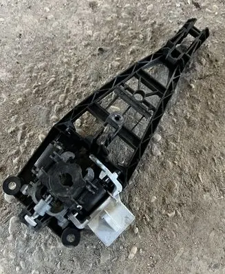 Opel Astra H Rear door exterior handle/bracket 24463750 2446375