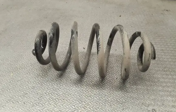 Audi A4 S4 B7 8E 8H Rear coil spring 