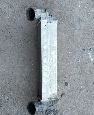 BMW X5 E70 Intercooler radiator 1751780932101 17517809321 7809321