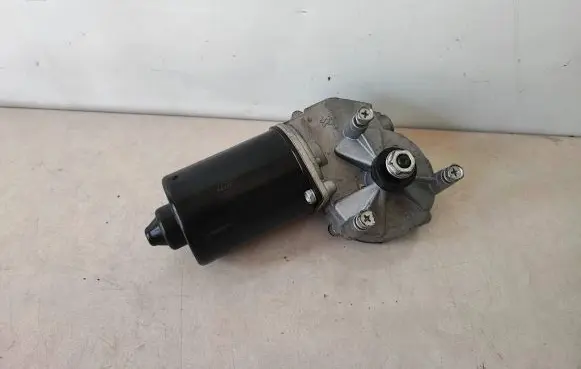 Volvo XC90 Wiper motor 8693848