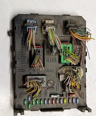 Citroen C4 I Comfort/convenience module 9660105680 01220705 BSI2004H01