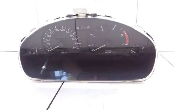 Mitsubishi Carisma Speedometer (instrument cluster) MR114277 DX40