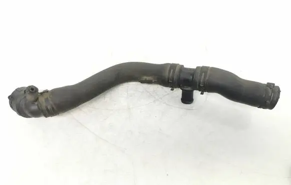 Volkswagen Golf Plus Engine coolant pipe/hose 6Q0122291B