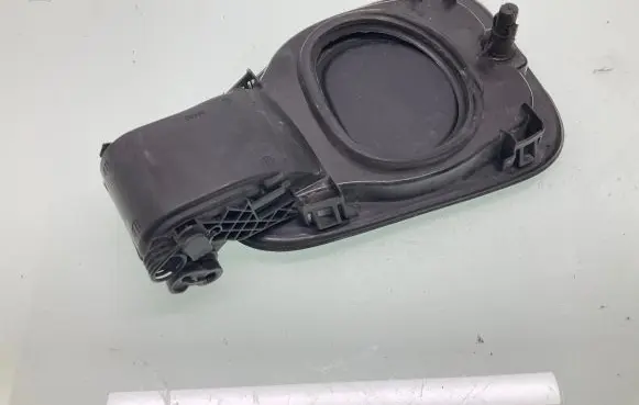 Volvo XC40 Electric car charge socket cover 32296885