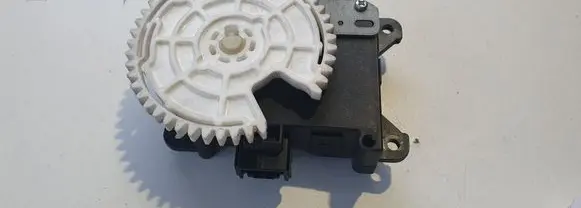 Toyota Yaris A/C air flow flap actuator/motor 
