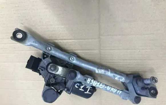 Peugeot 107 Front wiper linkage and motor 850100H010