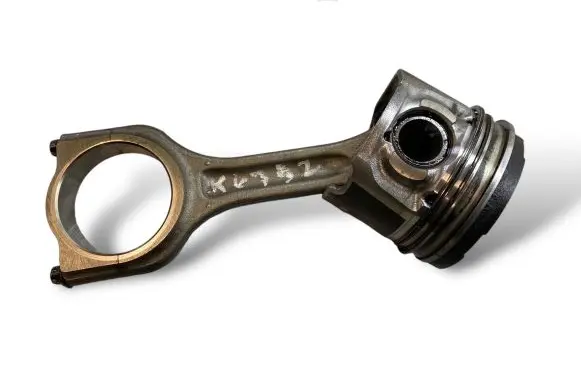 Citroen Berlingo Piston with connecting rod 9HX