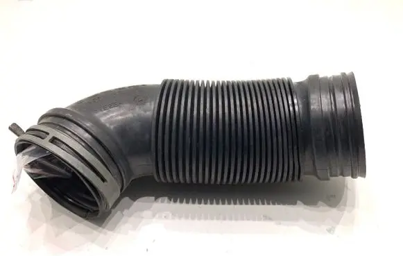 Volkswagen Touran I Air intake hose/pipe 1K0129584B