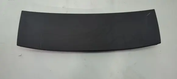 (D)pillar trim (top)