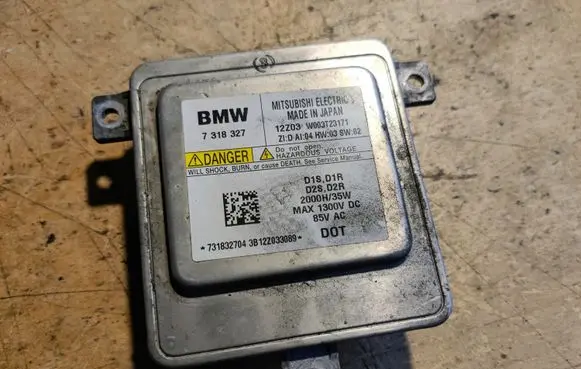 BMW 5 F10 F11 Headlight ballast module Xenon 7318327
