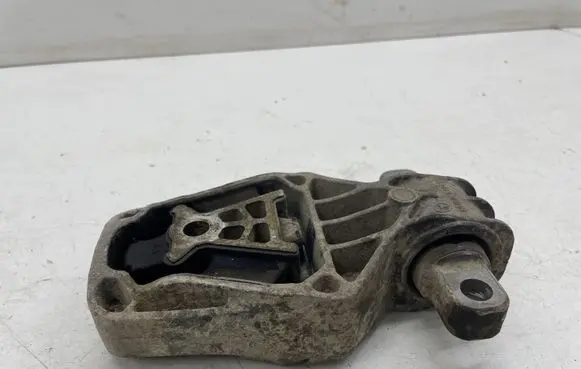 Mercedes-Benz B W246 W242 Engine mount bracket A2462401209