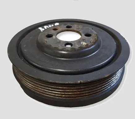 Volkswagen Golf V Crankshaft pulley 03G105243