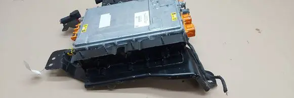 Jaguar F-Pace Voltage converter inverter L8A2-14A750-AK