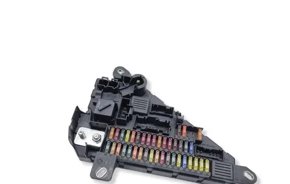 BMW 5 E60 E61 Fuse module 9138830