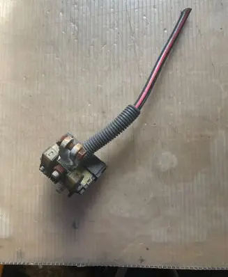 Nissan Qashqai Positive cable (battery)