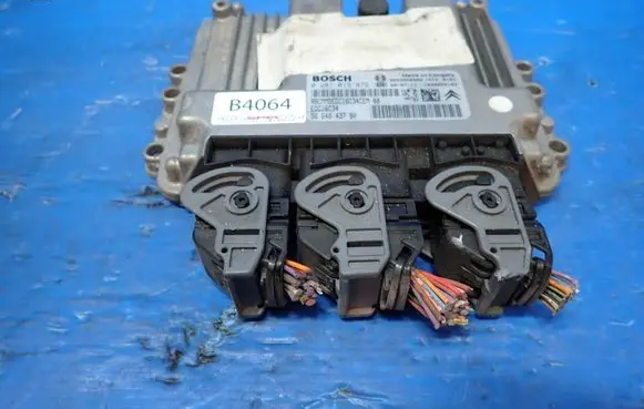 Citroen C4 II Engine control unit/module 9653958980 9664843780 0281013872