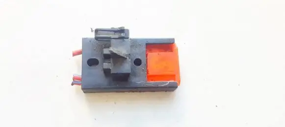 Audi A4 S4 B5 8D Fuse 8a0937530