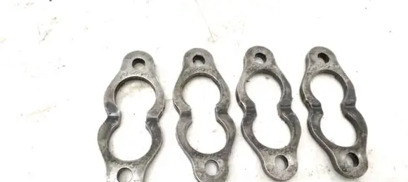 Audi A4 S4 B8 8K Fuel Injector clamp holder 