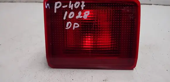 Peugeot 407 Tailgate rear/tail lights 25610204 9646507380