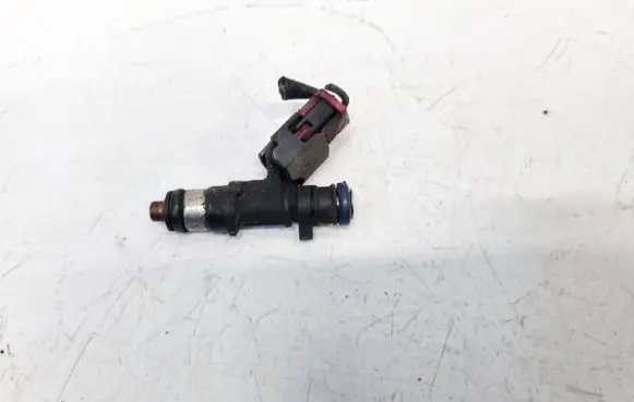 Dodge Magnum Fuel injector 0280158028