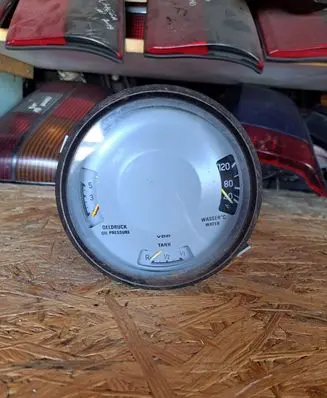 Mercedes-Benz 406 608 Tachometer 009038001