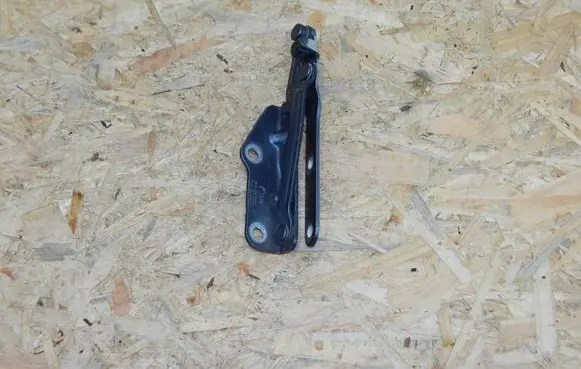 Volkswagen Multivan T5 Engine bonnet/hood hinges 7H0823301D 02705