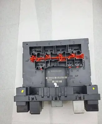 Volkswagen PASSAT B6 Comfort/convenience module 3C0937049AJ F005V00661
