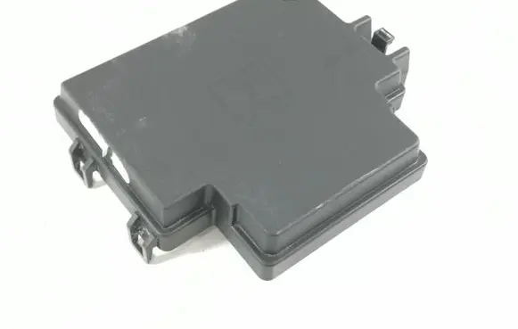 Jeep Grand Cherokee WL Fuse box cover 68503700AA