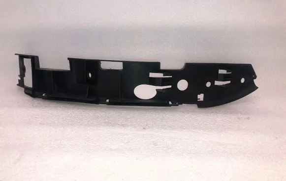 Volkswagen Touareg I Front bumper mounting bracket 7L6807184C