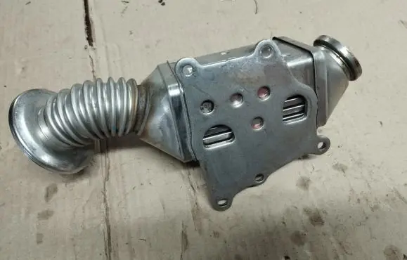 Jeep Renegade EGR valve cooler 55268286