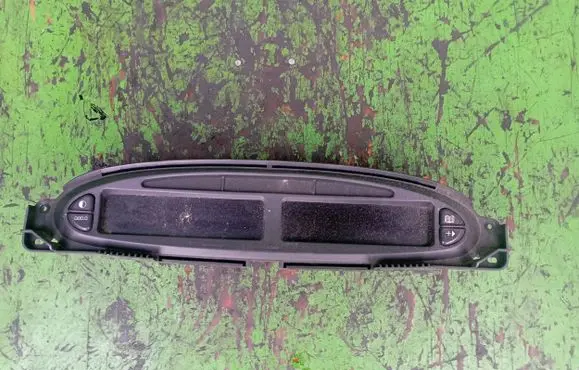 Citroen Xsara Picasso Speedometer (instrument cluster) 9631710380