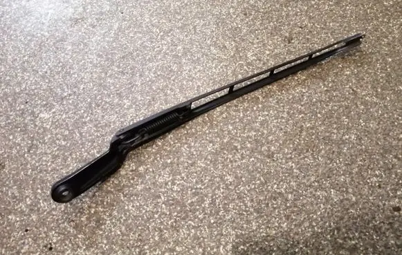 Audi Q7 4L Front wiper blade arm 4L1955407A