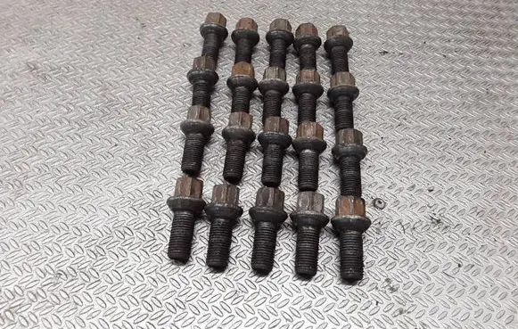 Mercedes-Benz B W245 Nuts/bolts 
