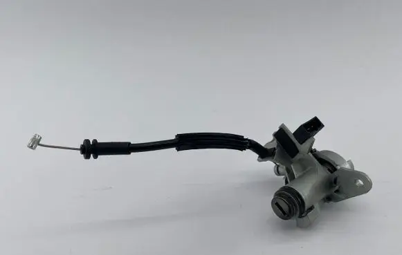 Audi A6 S6 C6 4F Tailgate exterior lock 8E0827573 8E0827573A 8E0827573C
