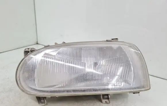 Volkswagen Golf III Headlight/headlamp 18473L
