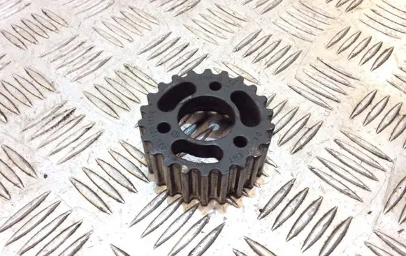 Volkswagen Crafter Fuel pump gear (pulley) 03L130111E